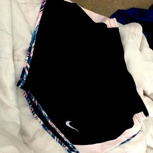 Nike short